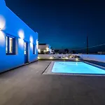 Kyklos - Luxury With Private Pool *