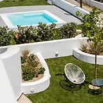Kyklos - Luxury With Private Pool * Karterados (Santorini)