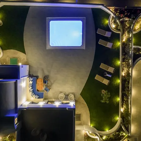 Kyklos - Luxury With Private Pool Villa