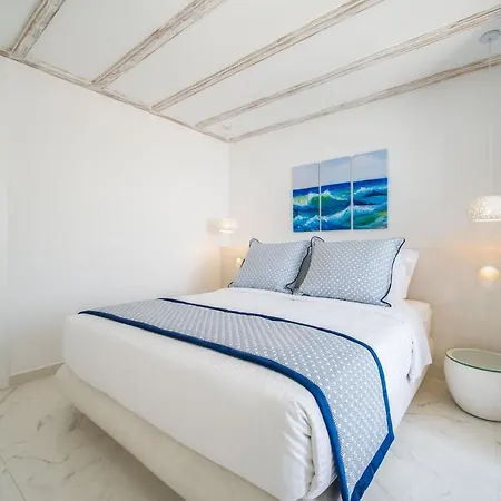 Kyklos - Luxury With Private Pool カルテラドス